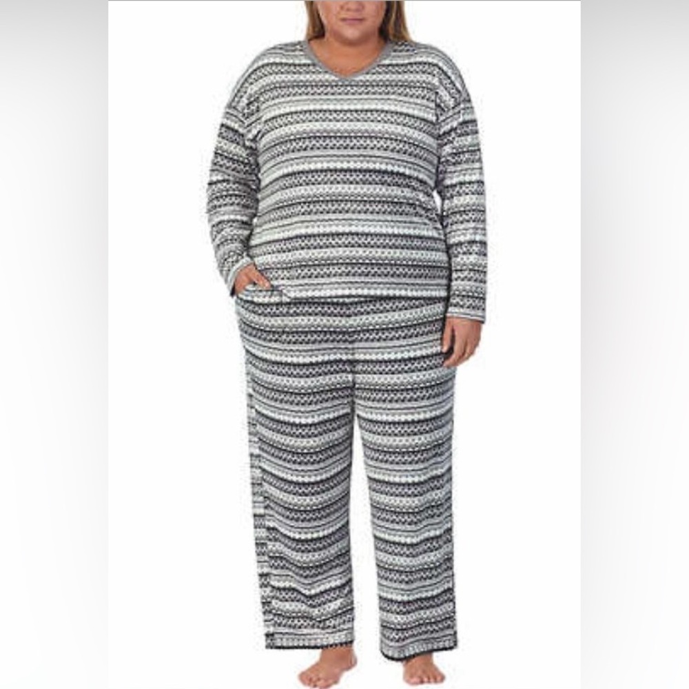 2Piece Nautica women’s pajama set